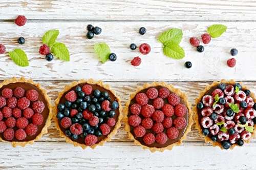 3 νόστιμες εκδοχές της τάρτας σοκολάτας για να συνοδεύσετε το ρόφημά σας