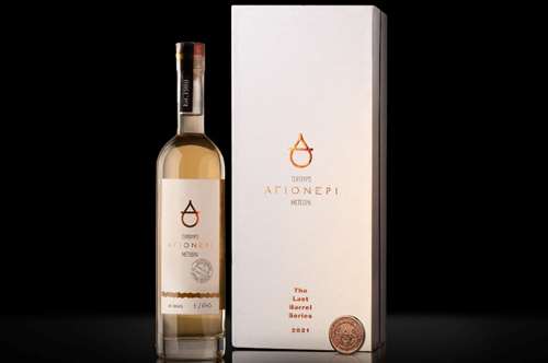 Αγιονέρι: ένα ελληνικό τσίπουρο με master στην παλαίωση 