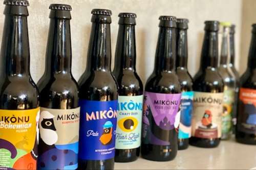 Μια Μυκονιάτισσα να μας δροσίσει…