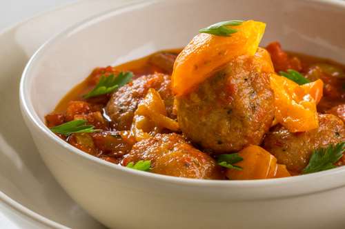 Γιουβαρλάκια Κοκκινιστά