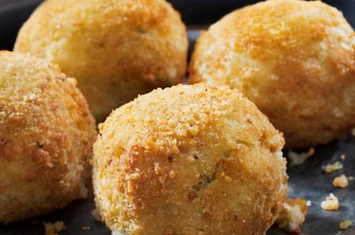 Πατάτες με Σουσάμι και Φρέσκο Βασιλικό