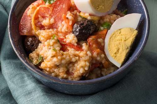 Κινόα με Λαχανικά και Αυγό