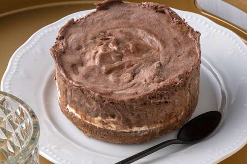 Cheesecake με Σοκολάτα και Καραμέλα