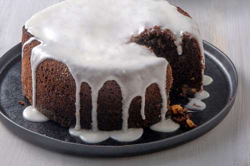 Βιεννέζικο Κέικ με Πορτοκάλι, Σταφίδες και Κουκουνάρι