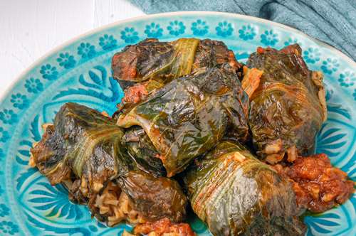 Σεσκουλοντολμάδες με Θαλασσινά