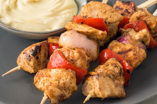Σουβλάκια Κοτόπουλου με Μέλι και Μπαχαρικά