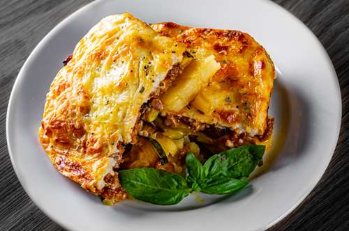 Μελιτζανόπιτα με Μανιτάρια και Καρύδια