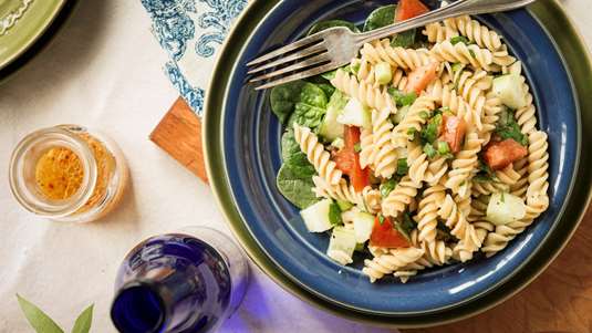 Βίδες με Πέστο Φιστικιού και Σπαράγγια