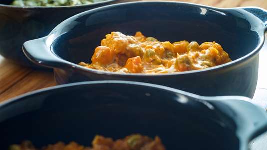 Κουνουπίδι Κοκκινιστό με Σπανάκι