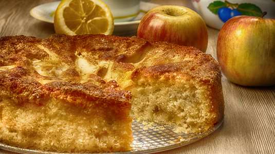 Κέικ Μήλο-Κανέλα με Λάδι