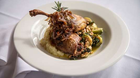 Η Πάπια Confit του Alain Ducasse