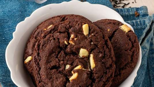 Μπισκότα με 3 Σοκολάτες