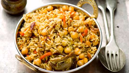 Πιλάφι με Μανιτάρια και Ρεβίθια