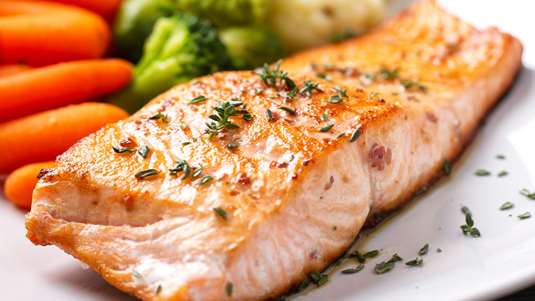 Σολομός με Μπρόκολο