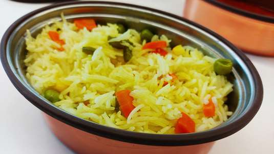 Ρύζι με Ντομάτα και Πιπεριές