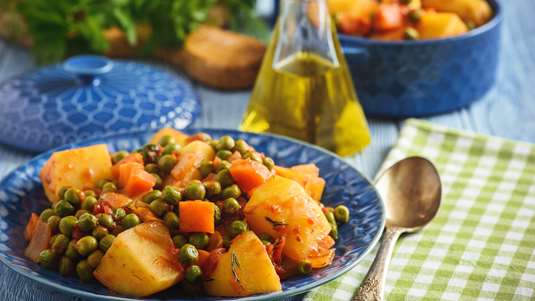 Αρακάς Λαδερός Κοκκινιστός