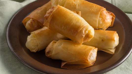 Ρολάκια με Φύλλο, Πατάτες και Ζαμπόν