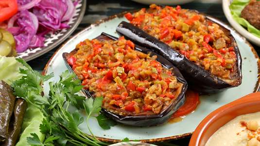 Μελιτζάνες Λαχταριστές με Πλιγούρι