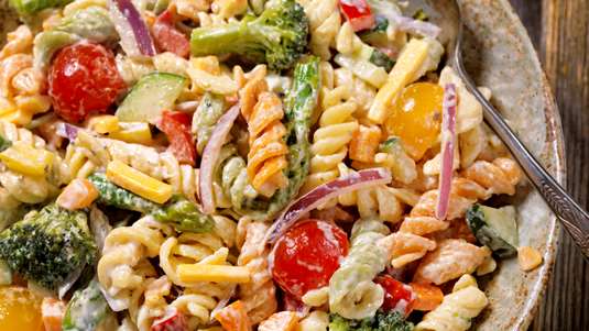 Μακαρονοσαλάτα