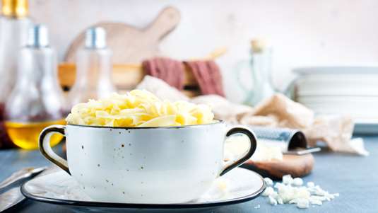 Ζυμαρικά με Σάλτσα Φέτας