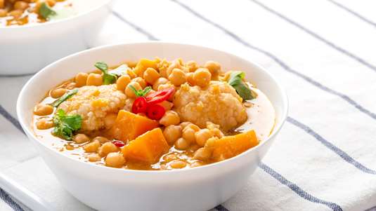 Ρεβίθια με Κουνουπίδι Αλάδωτα