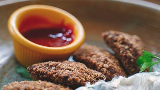 Σουτζουκάκια από Ρεβίθια