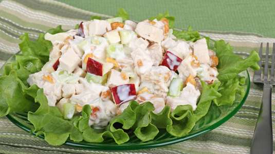 Γιορτινή Κοτοσαλάτα