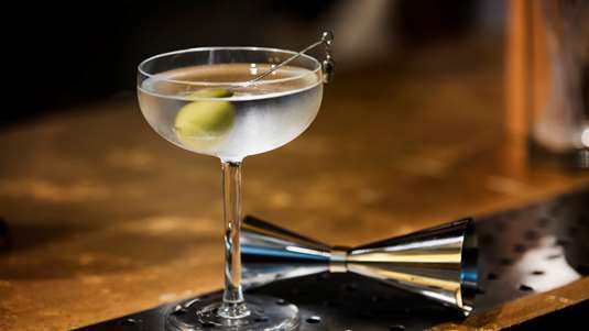 Πώς θα φτιάξεις το Vodka Martini
