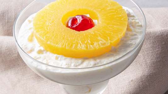 Ονειρεμένο Γιαουρτογλυκό με Ανανά