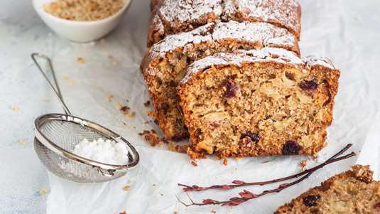 Γλυκό Ψωμάκι με Καρύδια, Κανέλα και Μέλι