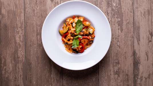 Ζυμαρικά με Ψητά Λαχανικά