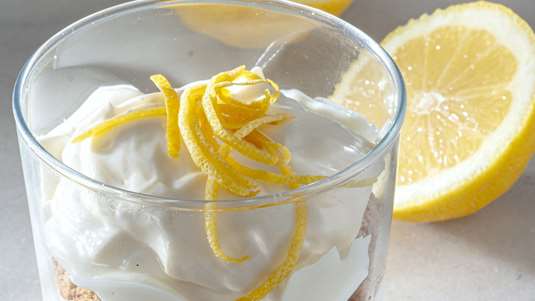 Μαγικό Γιαουρτολέμονο με Άρωμα Κανέλας