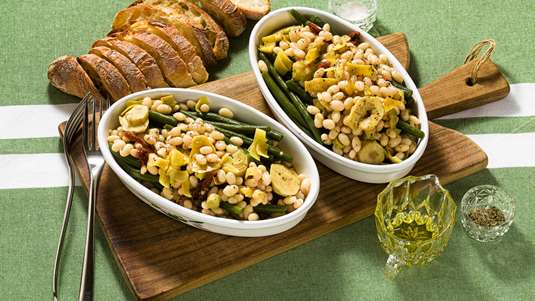 Αγκινάρες με Φασόλια