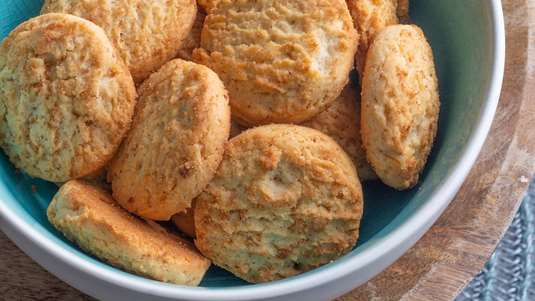 Μπισκοτάκια με Φιστικοβούτυρο και Φιστίκια