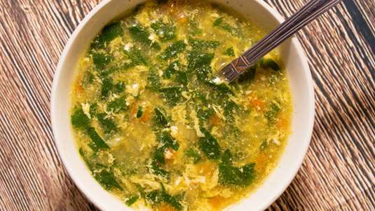 Σπανακόσουπα με Καυκαλίδες