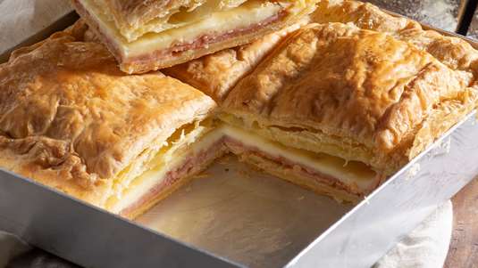 Η πιο Γρήγορη Ζαμπονοτυρόπιτα