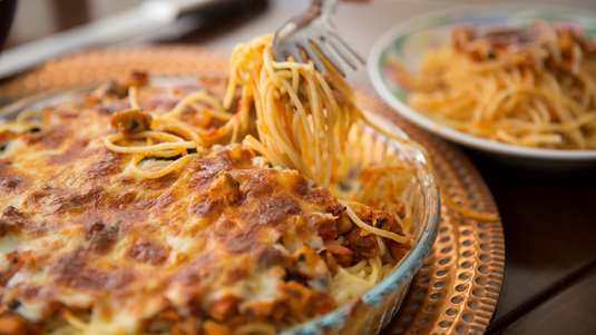 Μακαρόνια με Κιμά Φουρνιστά