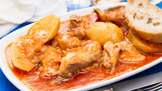 Πέρκα με Πατάτες Γιουβέτσι