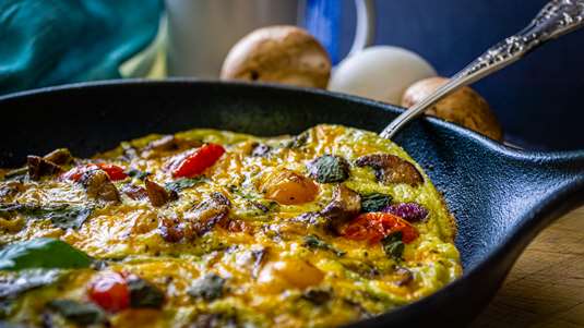 Ομελέτα με Κανταΐφι και Πατάτα