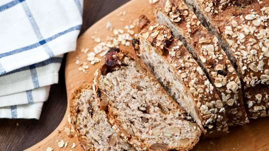 Ψωμί με Καρύδια