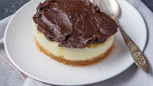 Γλυκό με Γεύση Λεμόνι και Σοκολάτα