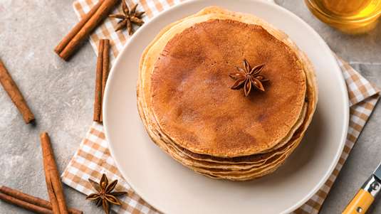 Αφράτο Τηγανόψωμο με Μέλι και Κανέλα