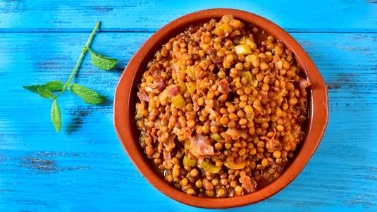 Φακές με Χοιρινό