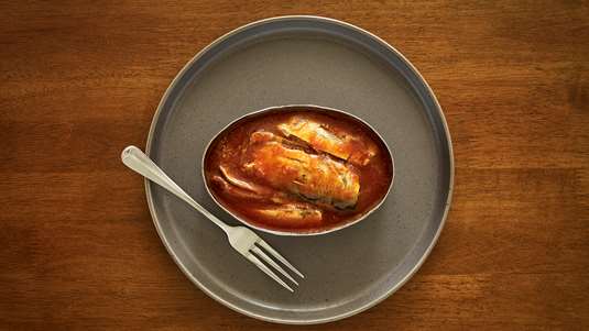 Γαύρος με Ντομάτα στο Τηγάνι