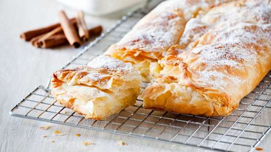 Μπουγατσάκια στο Πι και Φι