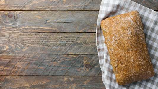 Λαγάνα με Κολοκύθα, Γραβιέρα και Καρύδια