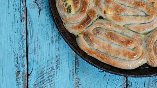 Εύκολη Πίτα Πλεξούδα