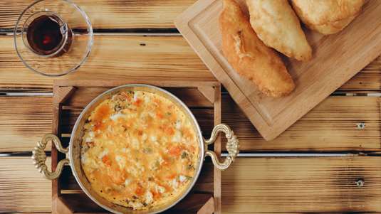 Εύκολο Φαγάκι με Τυριά