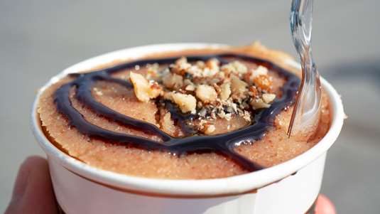 Χαλβάς Παραδοσιακός και Σοκολατένιος