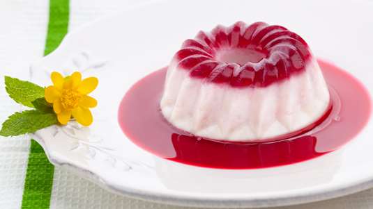 Πανακότα με Μαρμελάδα Φράουλα